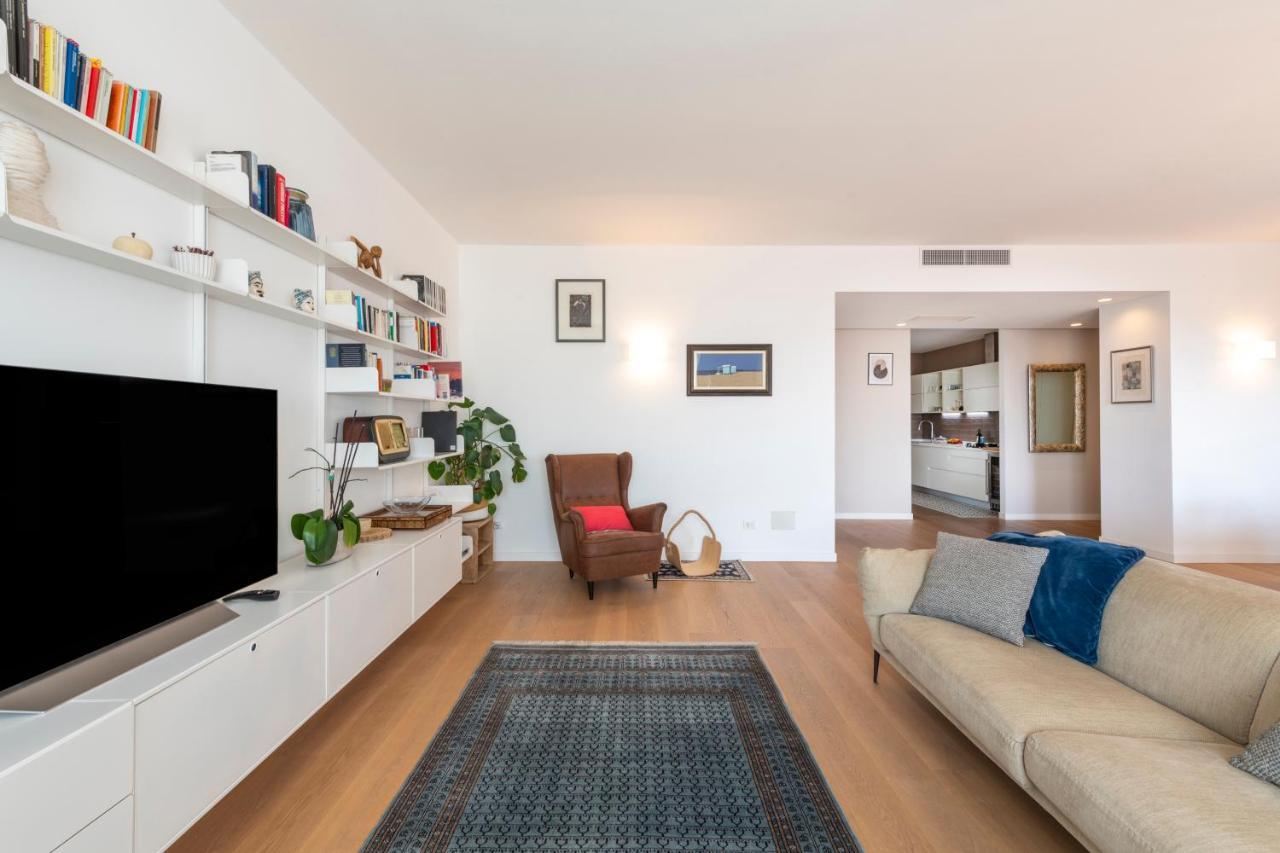 Ferienwohnung Ferrucci, 10 - Elegante Oasi Urbana A Milano Exterior foto
